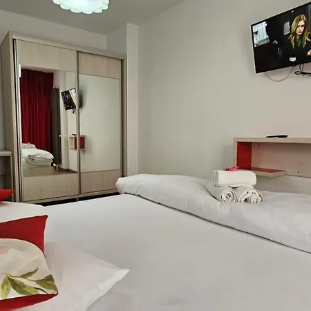Azizi Beachfront & Pool Langa Plaja Gym شقة Năvodari