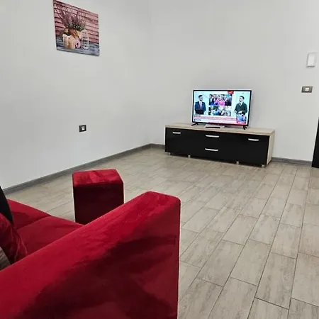 Apartment Azizi Beachfront & Pool Langa Plaja Gym *